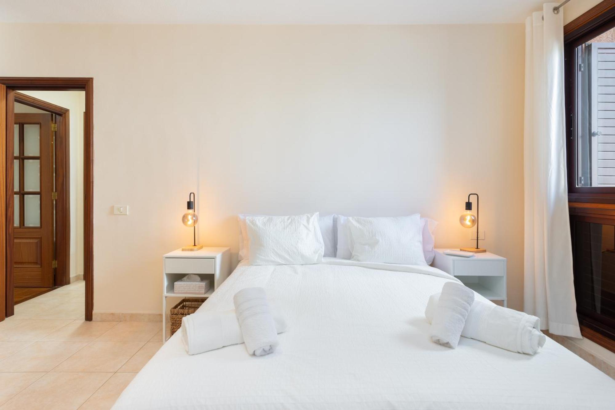 Home2Book Design & Luminous Apt Santa Cruz Center Екстер'єр фото