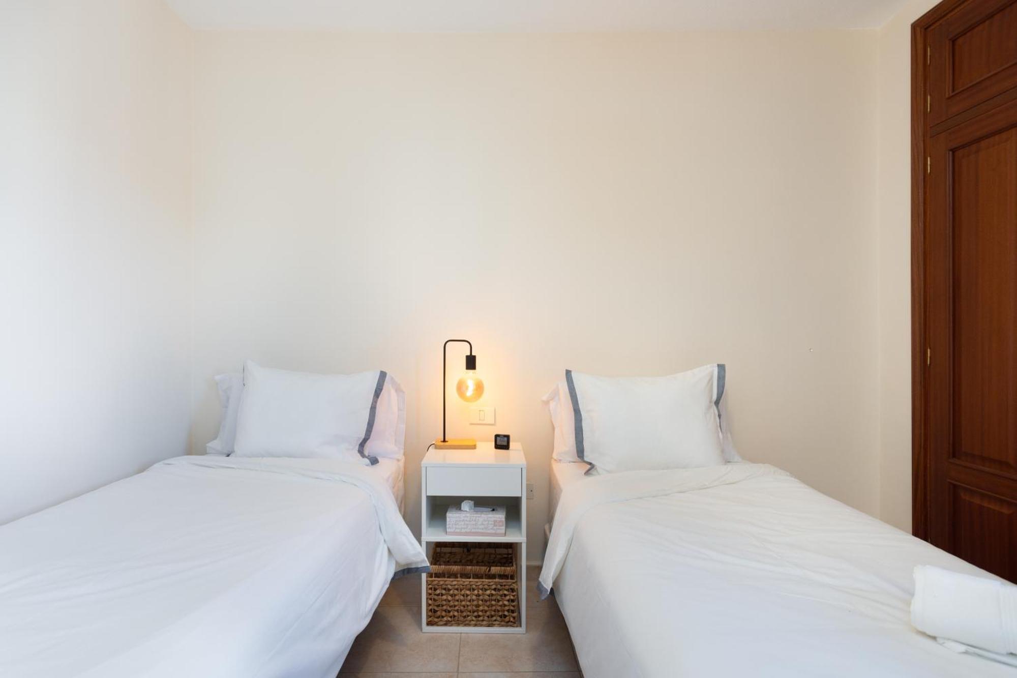 Home2Book Design & Luminous Apt Santa Cruz Center Екстер'єр фото