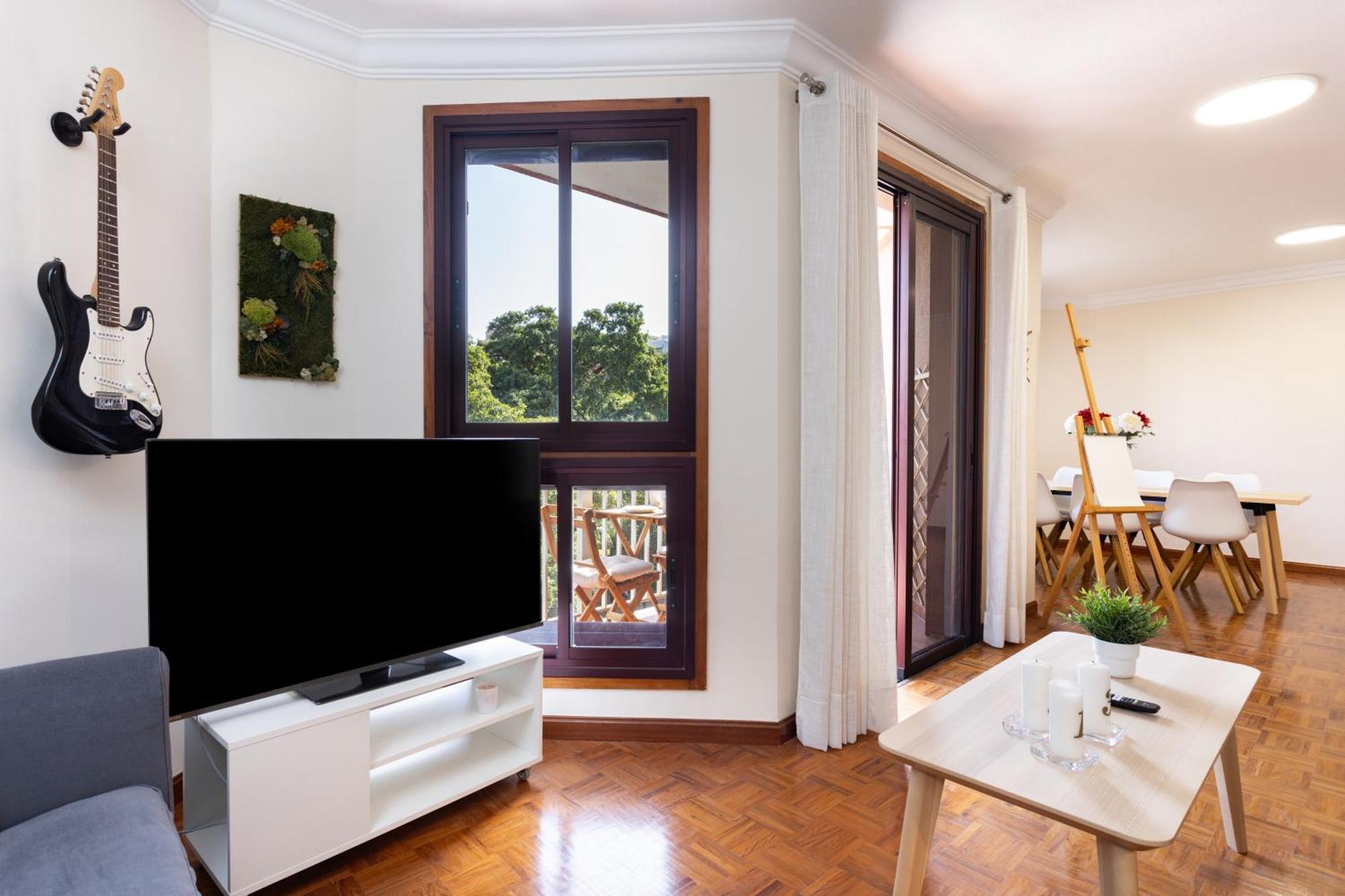 Home2Book Design & Luminous Apt Santa Cruz Center Екстер'єр фото